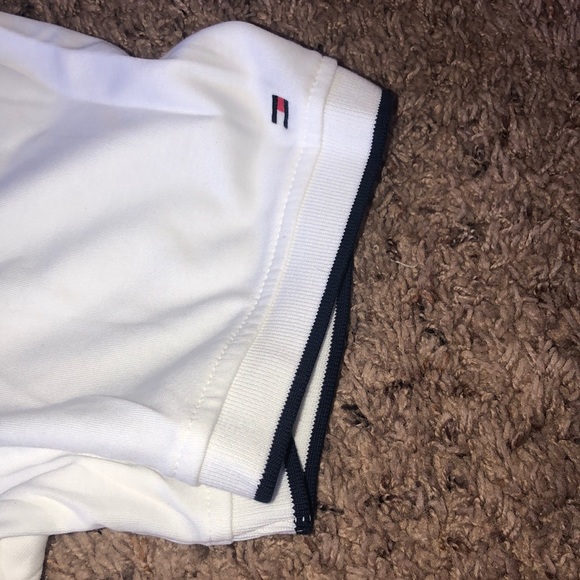 NWT Tommy Hilfiger Polo Shirt - Picture 2 of 5